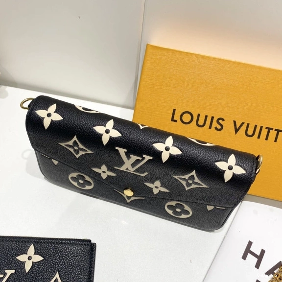 POCHETTE LOUIS VUITTON FÉLICIE 0720